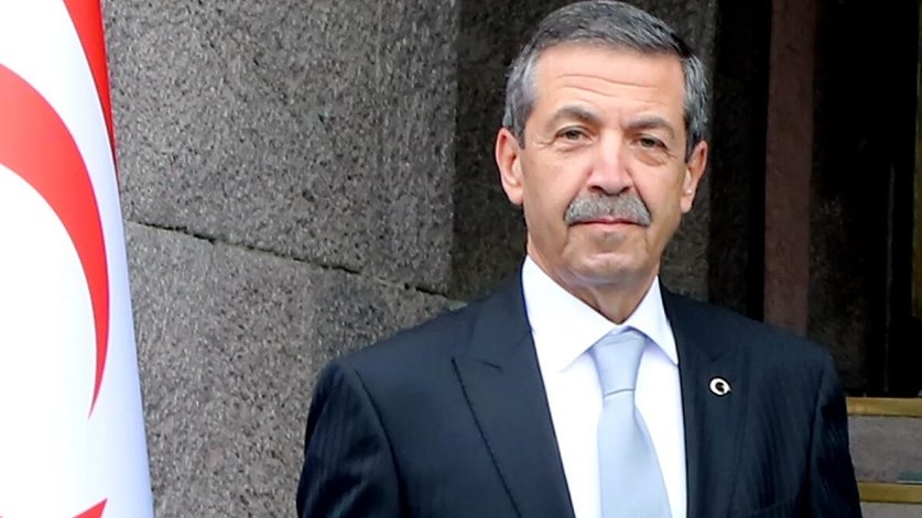 Dışişleri Bakanı Ertuğruloğlu, İİT Bakanlar Konseyi için Bağdat'ta